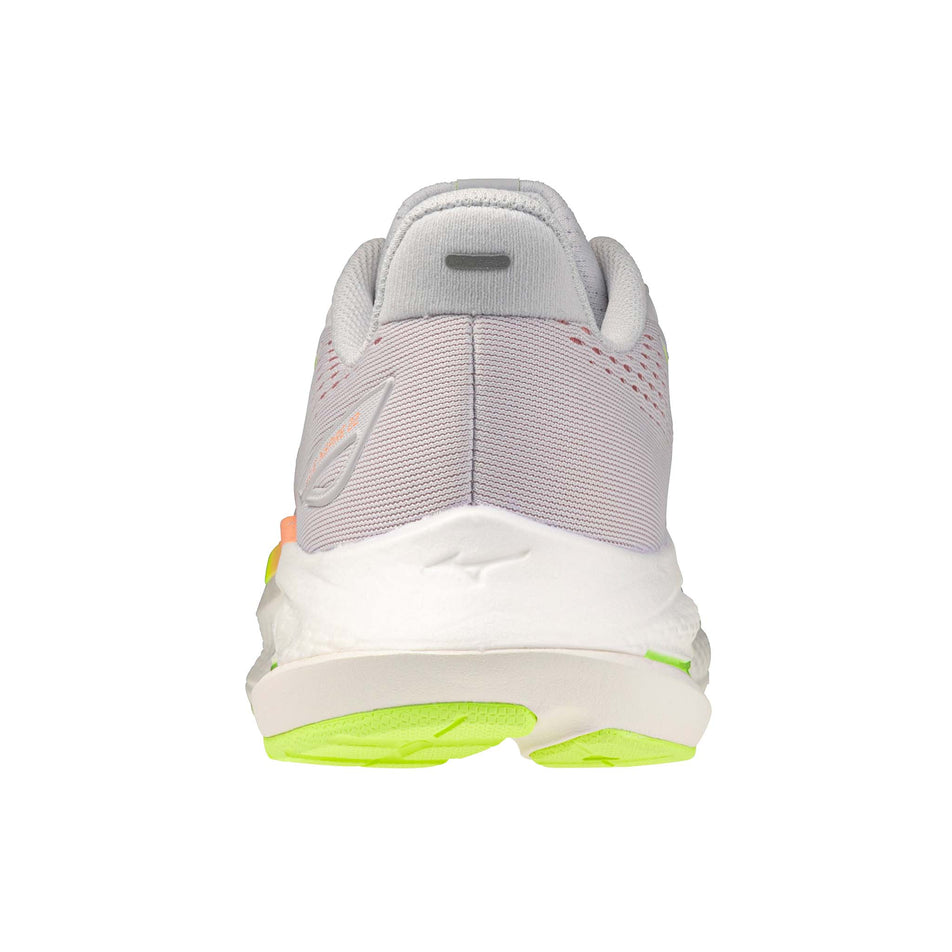 The back of the left shoe from a pair of Mizuno Women's Wave Inspire 22 Running Shoes in the Cloudscape/Desert Flower/Lime Pulp colourway.