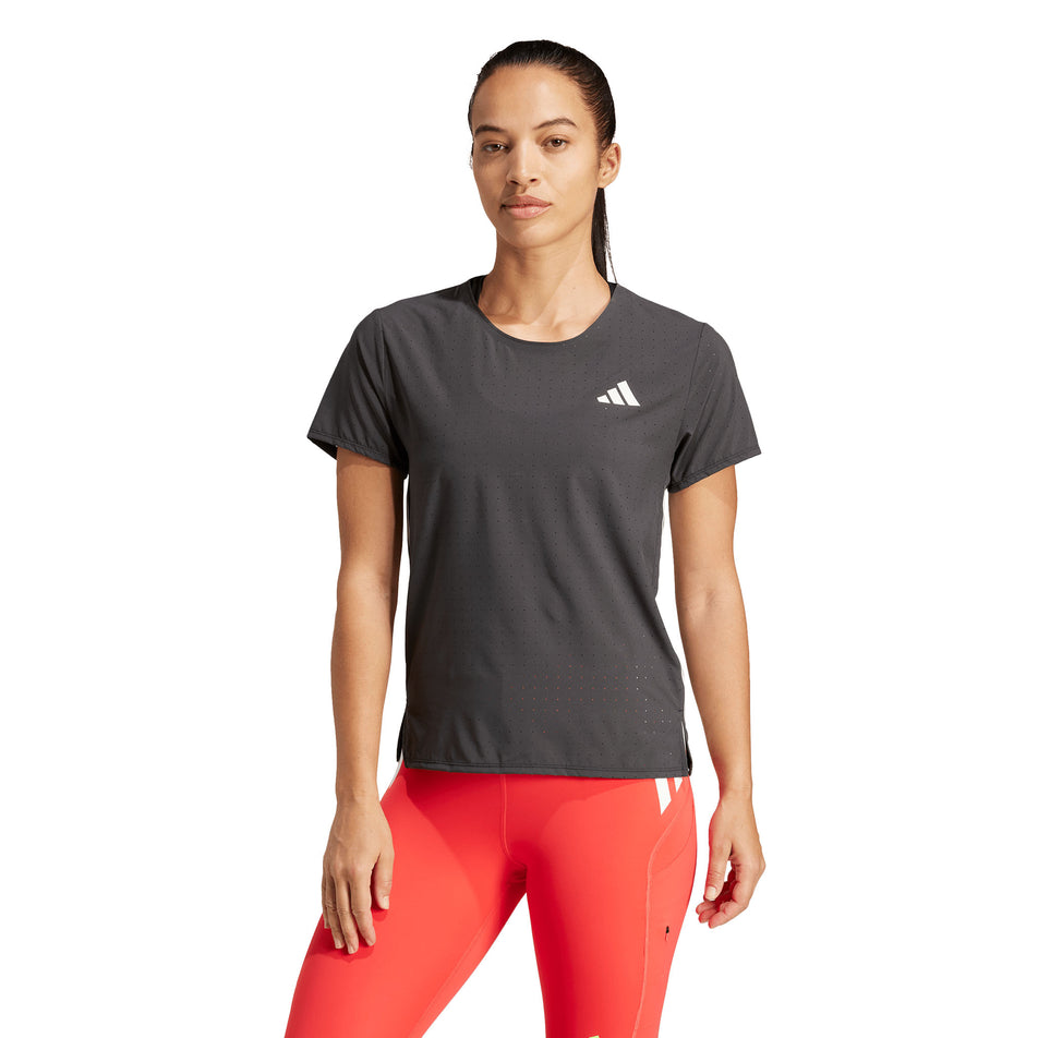 Front view of a model wearing the adidas Women's Adizero Tee in the Black colourway.