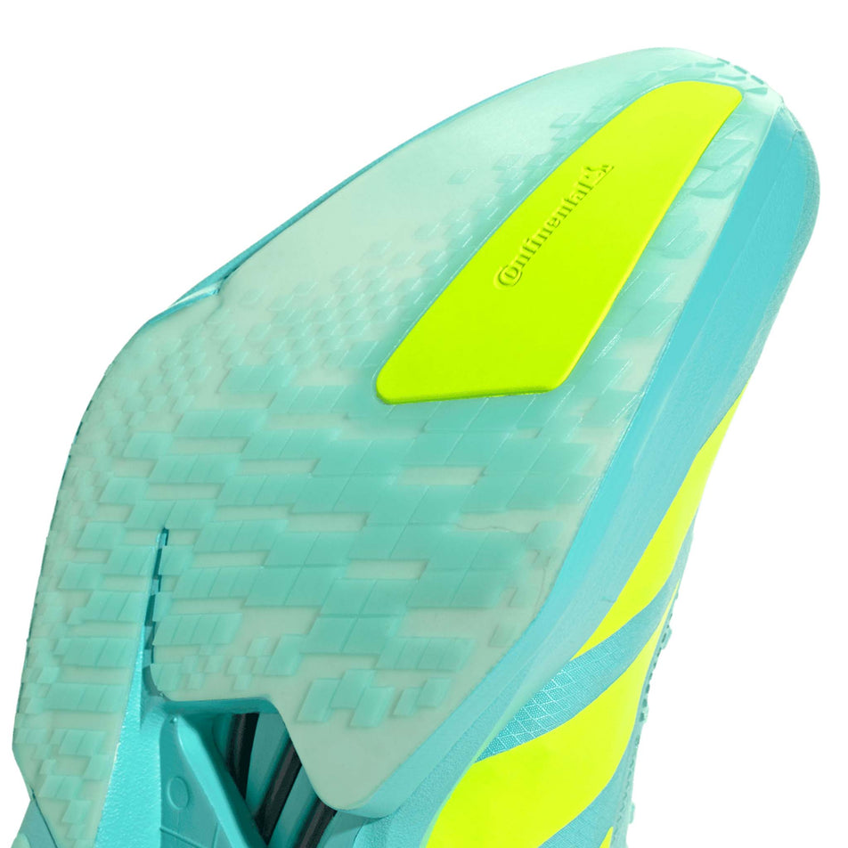 Close up of the outsole of the right shoe from a pair of adidas Men's Adizero Adios Pro 4 Running Shoes in the Flash Aqua/Lucid Lemon/Mint Ton colourway. (8662510010530)