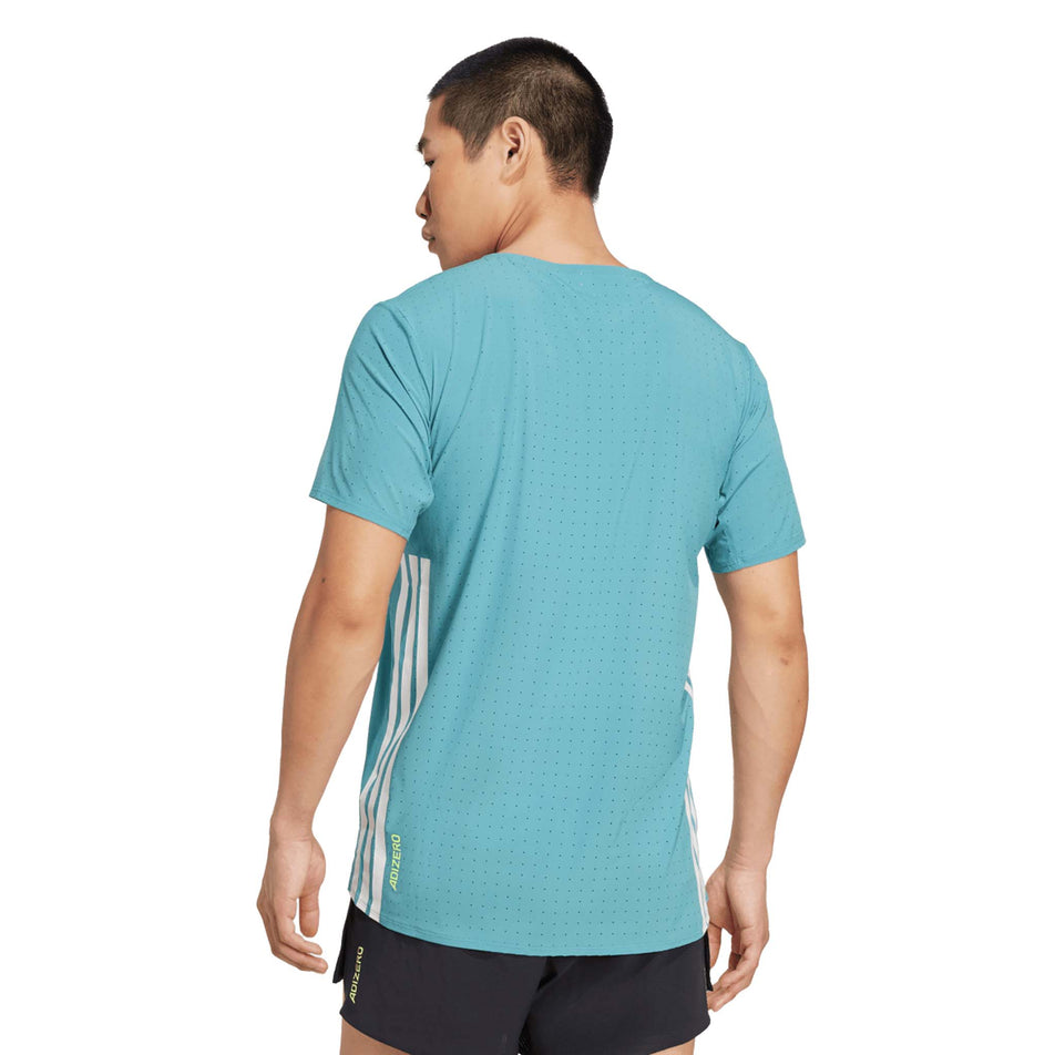 Back view of a model wearing the adidas Men's Adizero Tee in the Powder Teal colourway. (8663046881442)
