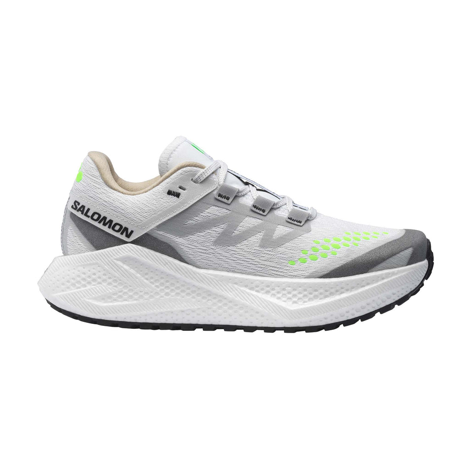 Lateral view of the right shoe from a pair of Salomon Women's Aero Glide 3 GRVL Running Shoes in the White/Ftw Silver/Green Gecko colourway. (8721067999394)