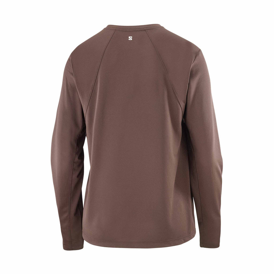 Front view of the Salomon Women's SHAKEout Core Long-Sleeve T-Shirt in the Coffee Bean colourway. (8730437714082)