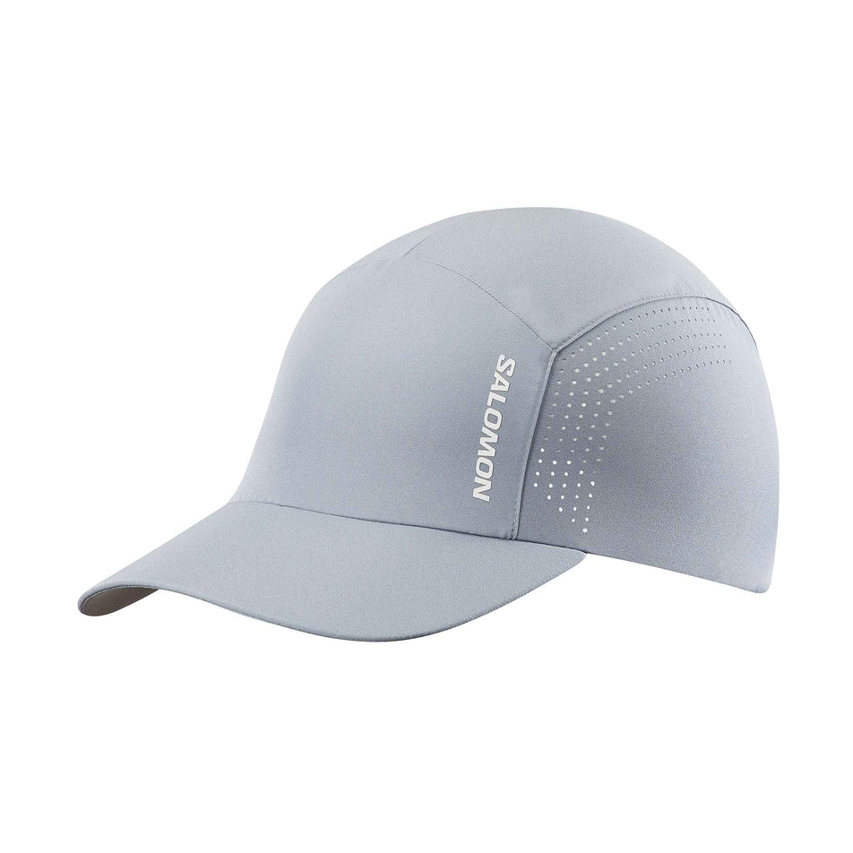 Front view of the Salomon Unisex SHAKEout Cap in the Trade Winds colourway.