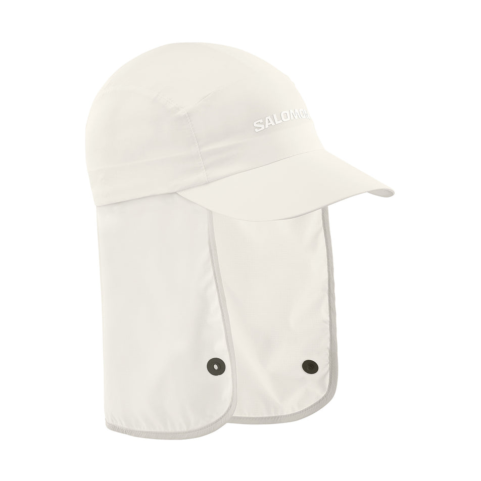 The Salomon Unisex Sahara Cap in the Whisper White colourway.