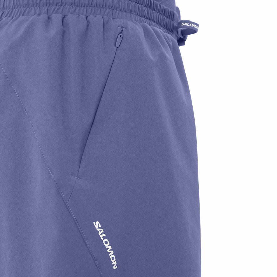 The zip pocket on the side of the Salomon Men's SHKout Core Shorts 5