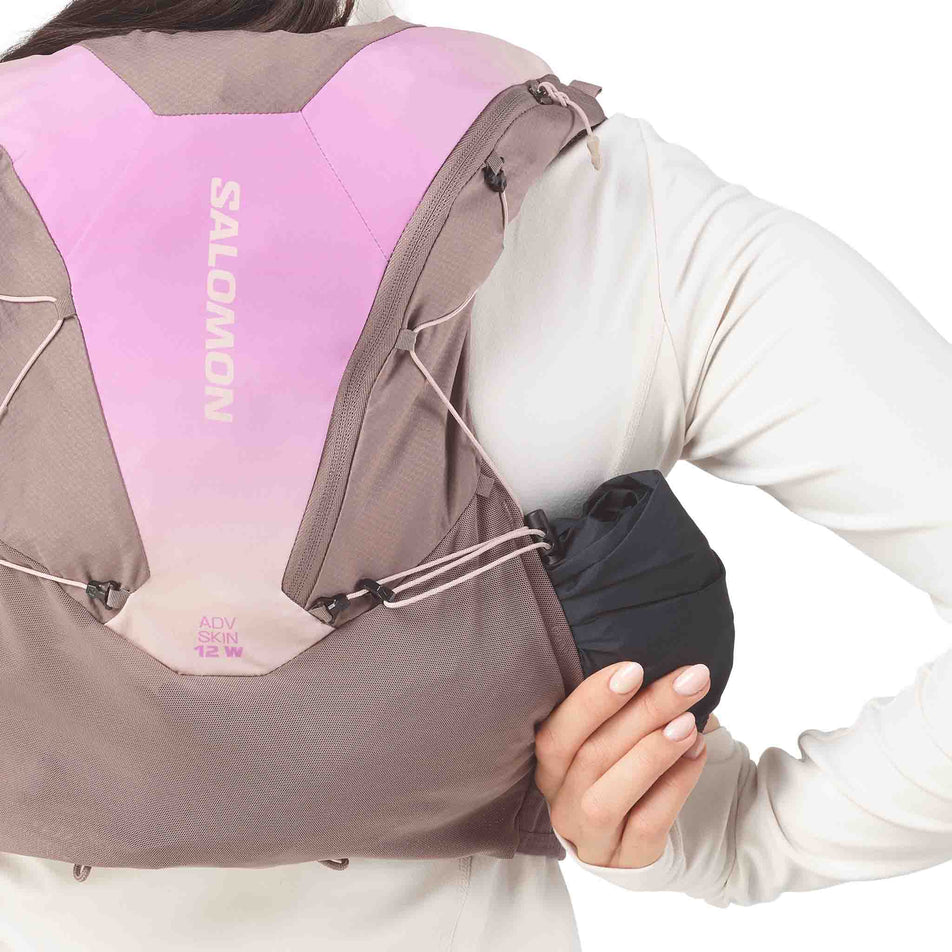 Salomon | Women's ADV Skin 12 Gradient Running Vest - Iron/Shadow Gray/Iris Orchid