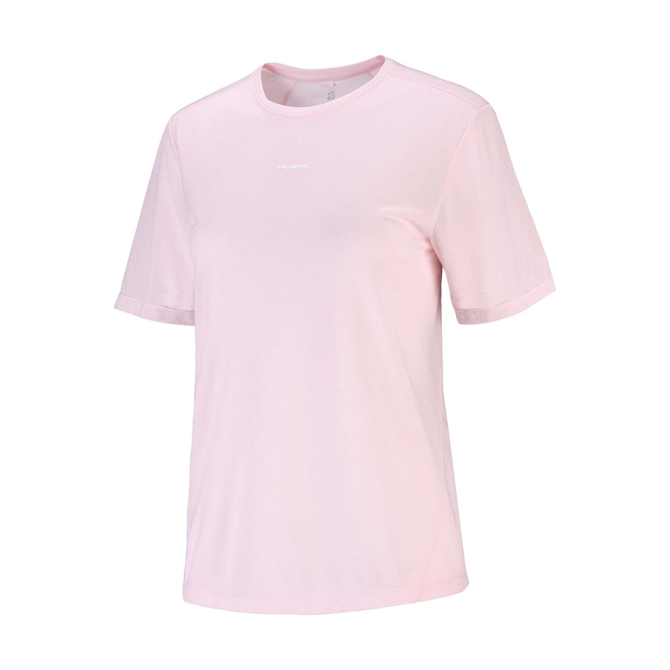 Front view of the Salomon Women's Shakeout Core SS Tee in the Icy Pink colourway.