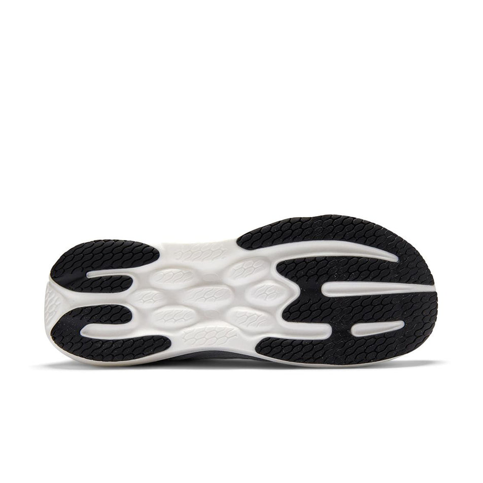 The outsole of the right shoe from a pair of New Balance Men's 1080 V15 Running Shoes in the Reflection/Graphite colourway.