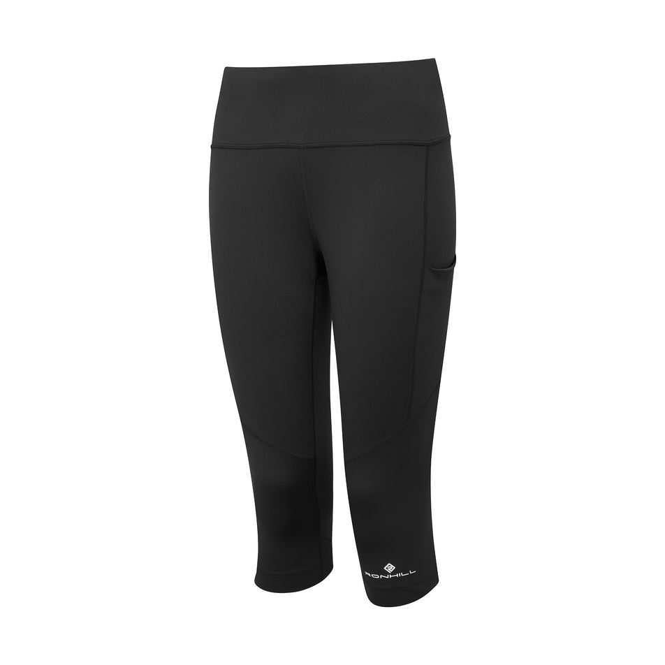 The front of the Ronhill Women's Tech Capri in the All Black colourway. (8583300677794)