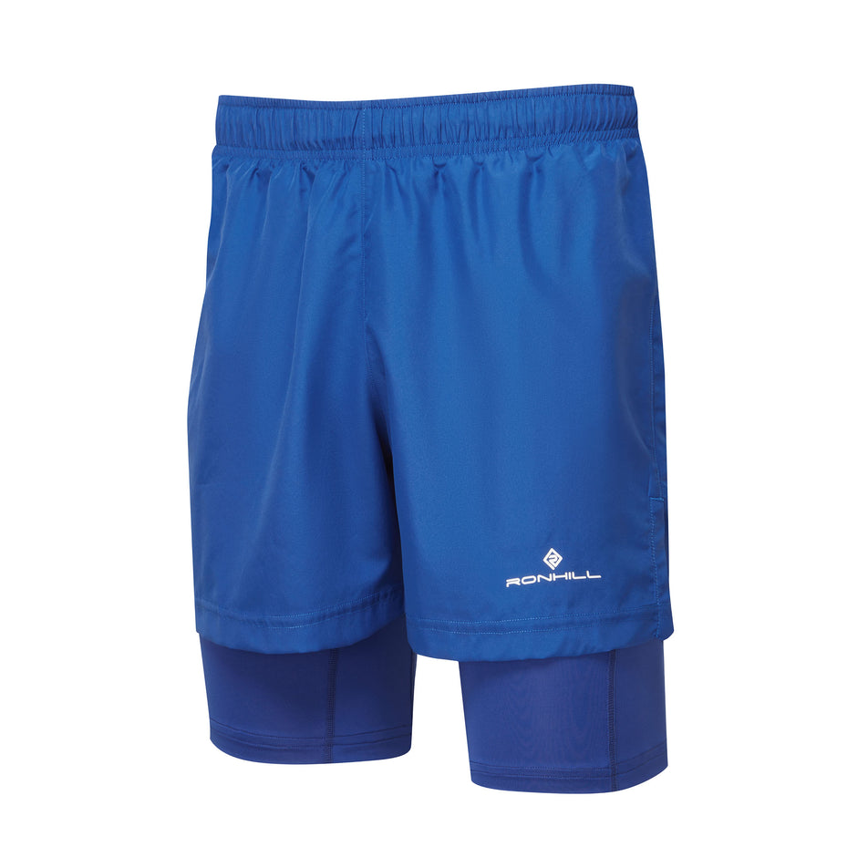 Front view of the Ronhill Men's Core Twin Short in the Dark Cobalt/Bright White colourway. (8748846284962)