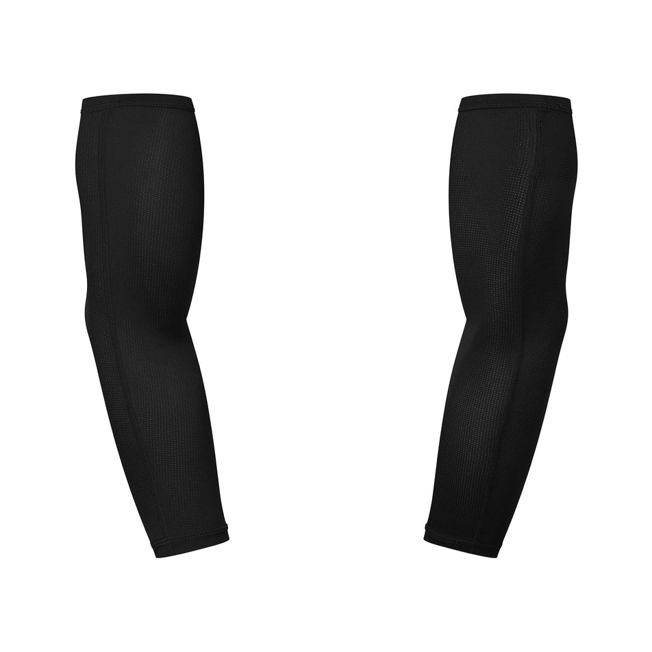 Back view of the Ronhill Unisex Race Arm Sleeves in the All Black colourway. (8577360822434)
