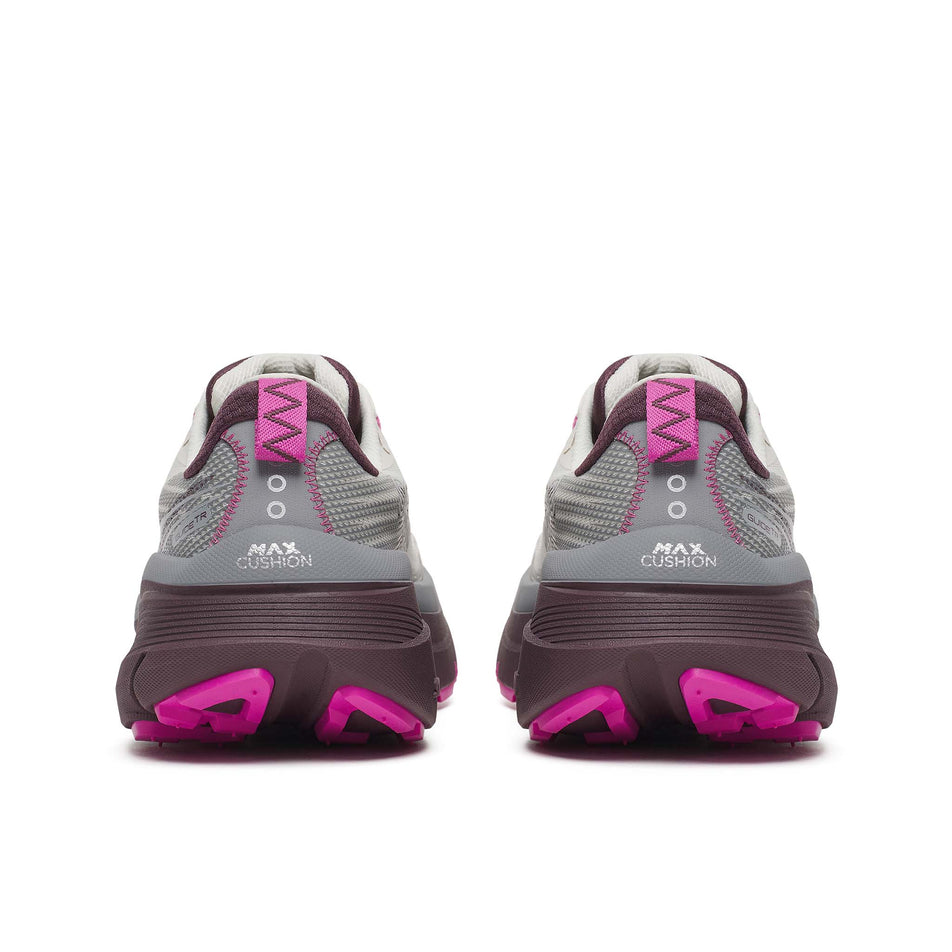 The back of a pair of Saucony Women's Guide TR Running Shoes in the Quartz/Demure colourway.
