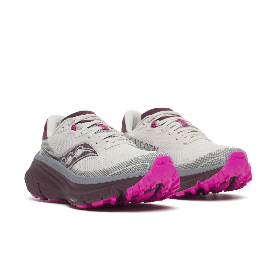 A pair of Saucony Women's Guide TR Running Shoes in the Quartz/Demure colourway.