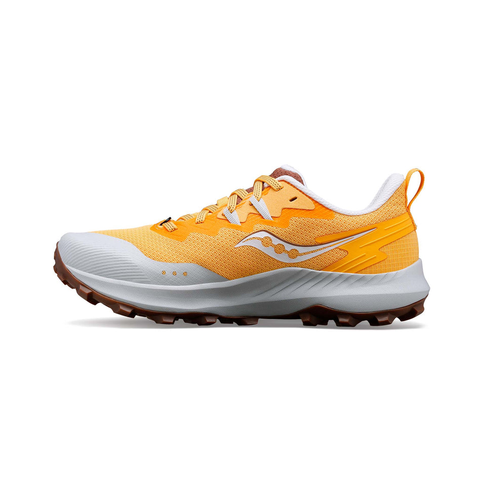 Medial side of the right shoe from a pair of Saucony Women's Peregrine 14 Running Shoes in the Flax/Clove colourway (8164431757474)