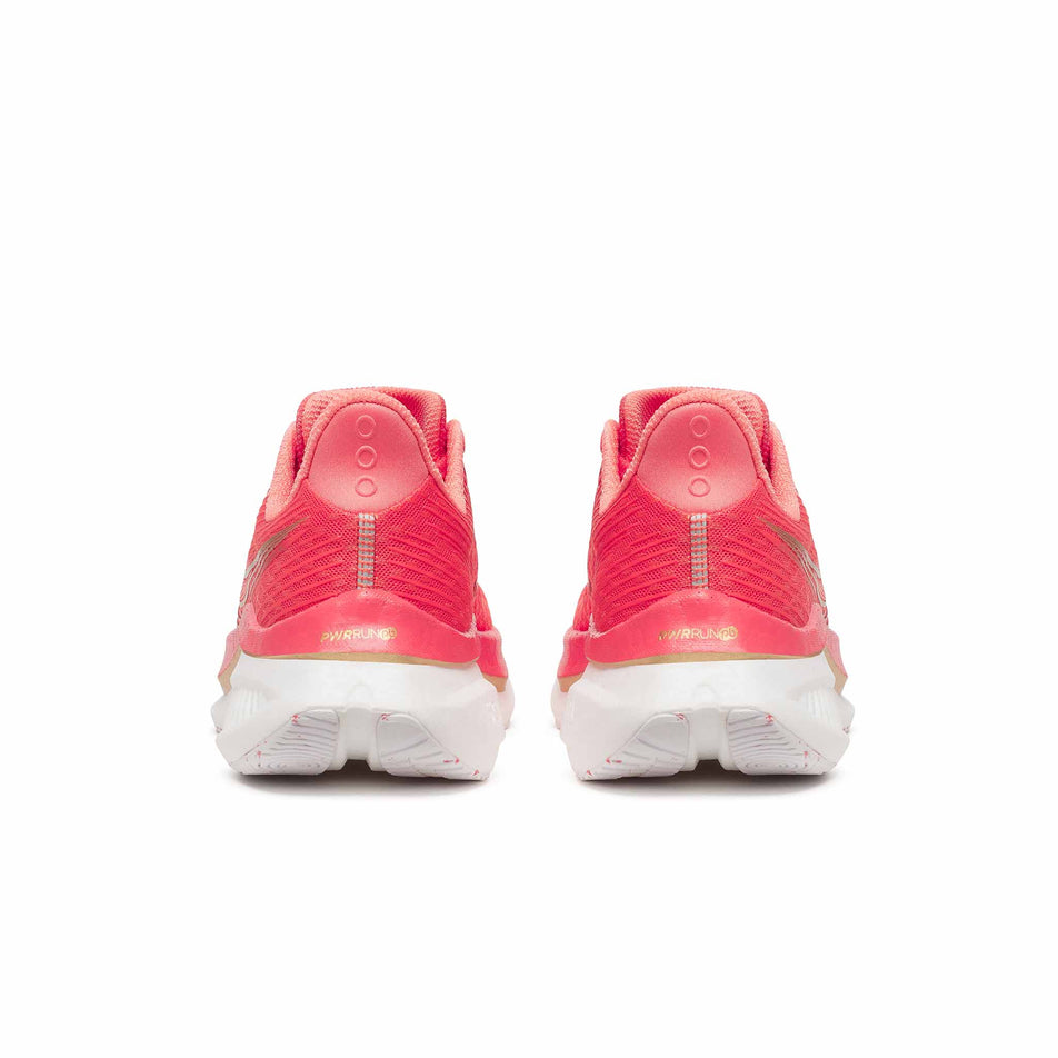 The back of a pair of Saucony Women's Endorphin Speed 5 Running Shoes in the Coral/Salmon colourway. (8654987329698)