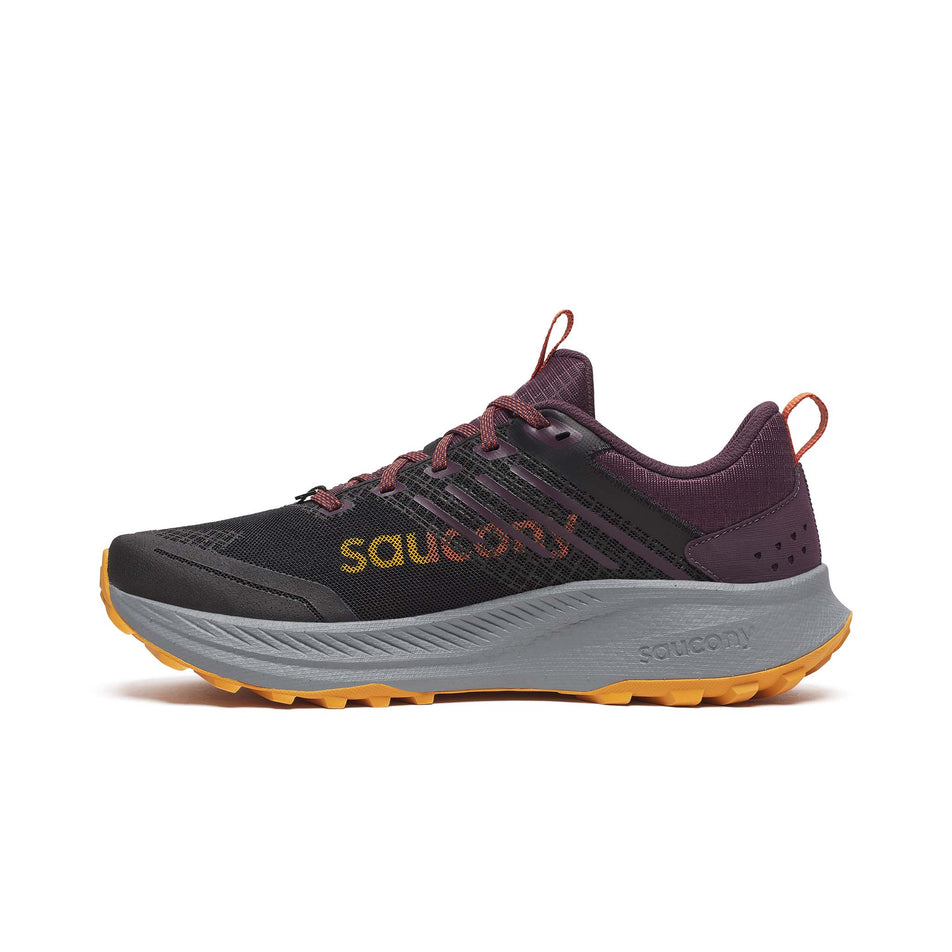 Medial view of the right shoe from a pair of Saucony Men's Ride TR2 Running Shoes in the Black/Autumn colourway. (8654958919842)