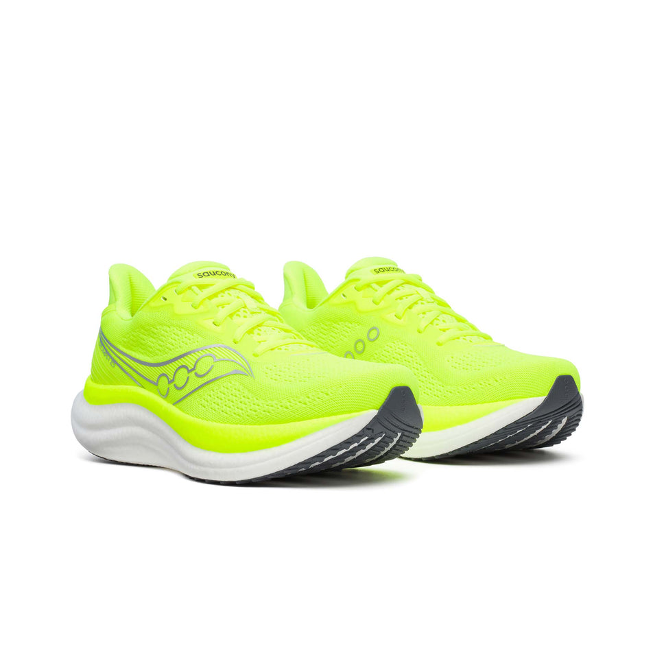A pair of Saucony Men's Triumph 23 Running Shoes in the Citron colourway. (8654247755938)