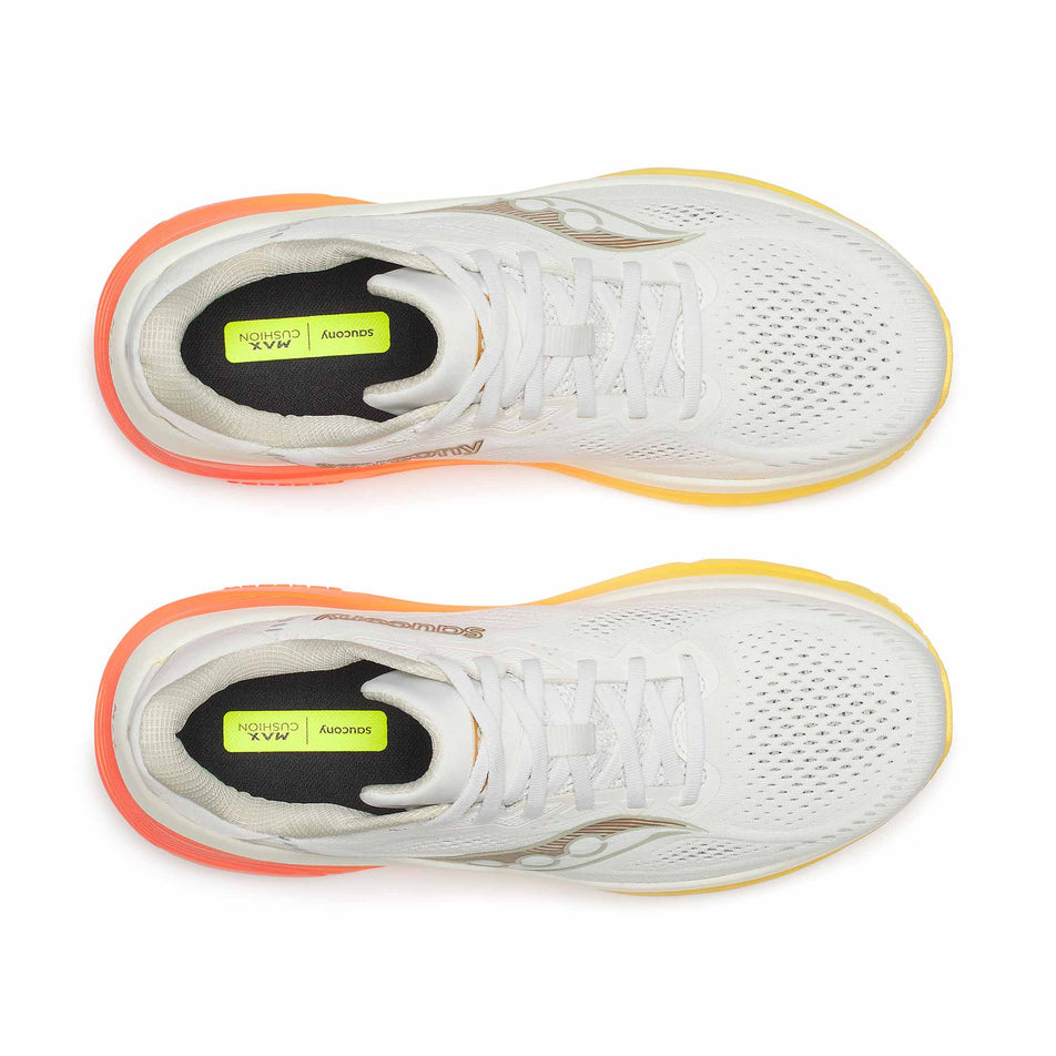 The uppers of a pair of Saucony Men's Guide 19 Running Shoes in the Ivory/Fire colourway.