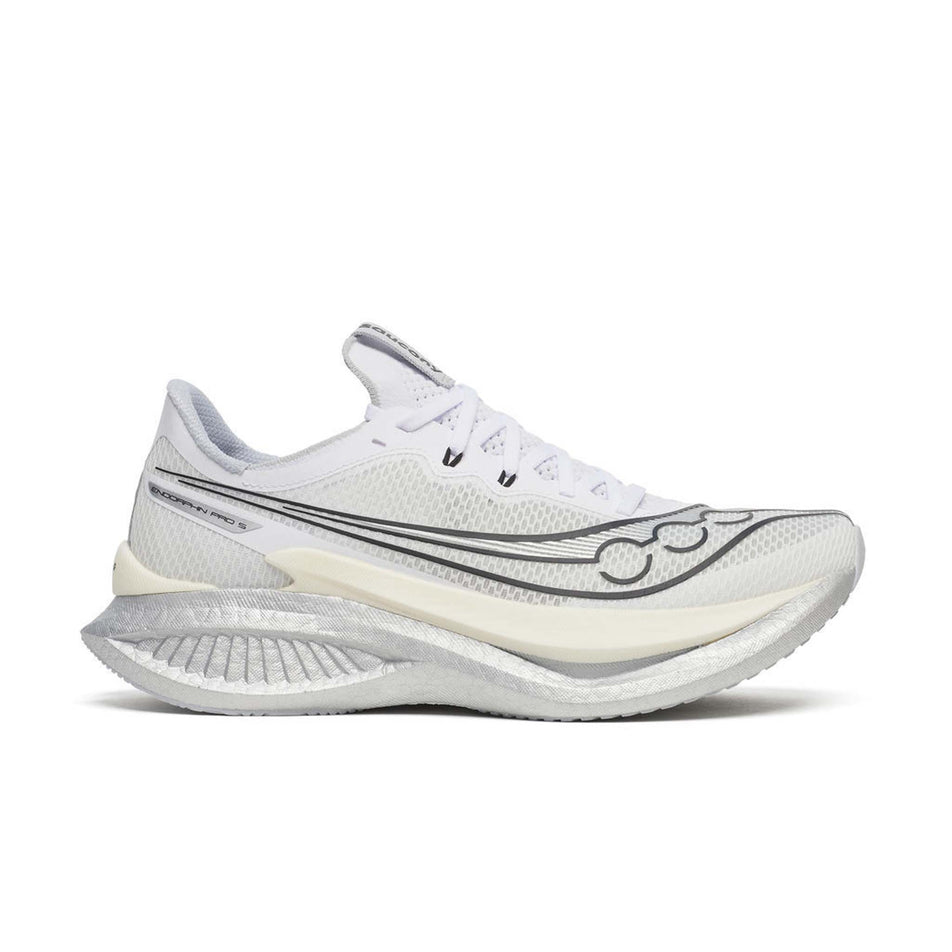 Lateral view of the right shoe from a pair of Saucony Men's Endorphin Pro 5 Running Shoes in the White/Black colourway.