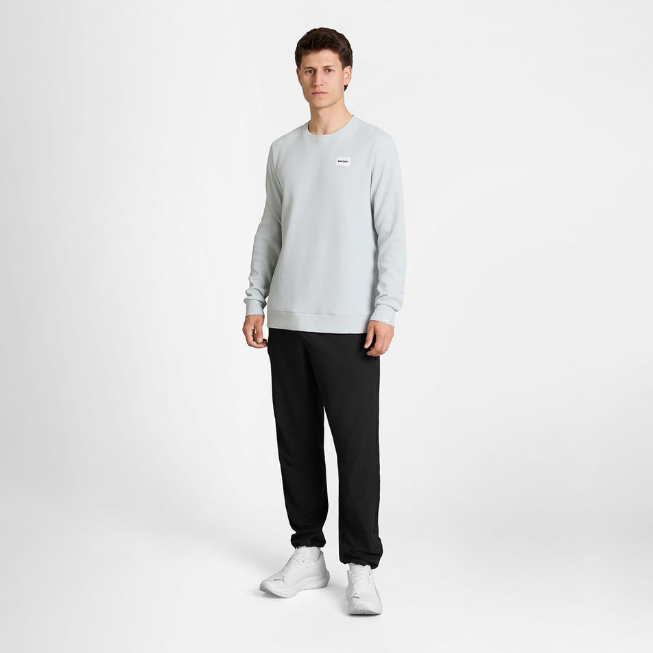 Front view of a model wearing the SAYSKY Men's Motion Waffle Long Sleeve in the Grey colourway.