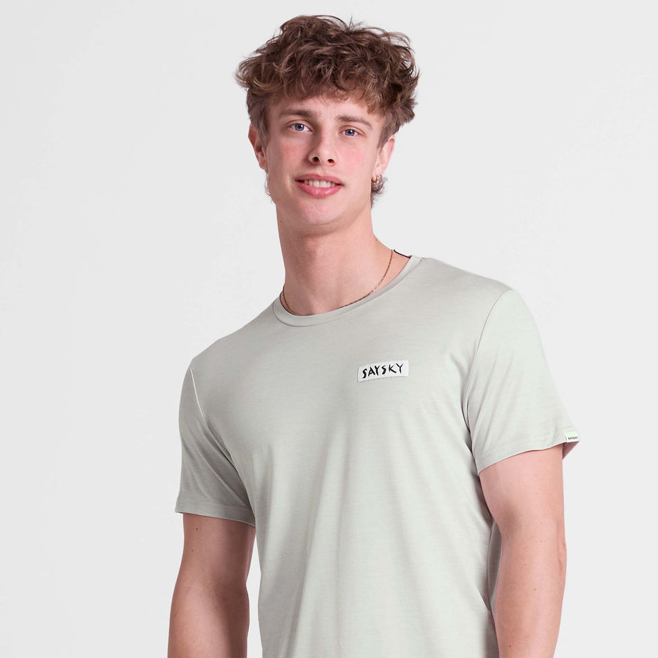 Front view of a model wearing the SAYSKY Men's Tiger Pace T-Shirt in the Grey colourway.