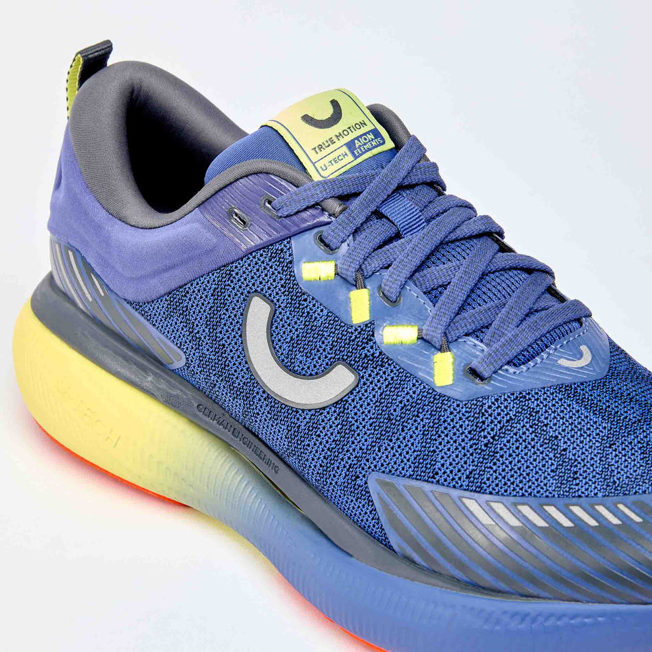 The upper of the right shoe from a pair of True Motion Men's U-Tech Aion Elements Running Shoes in the Gray Blue/Iron Gate/Limeade colourway.