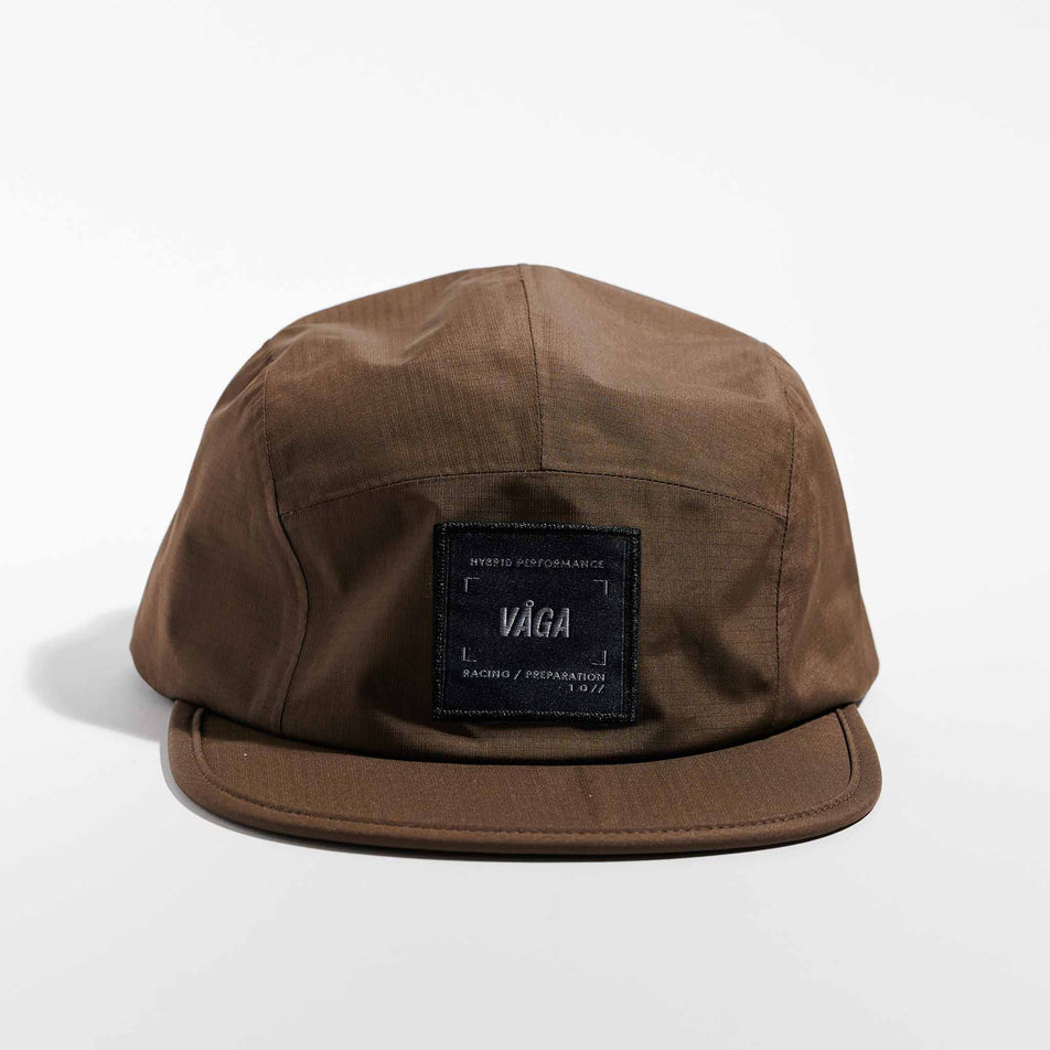 Front view of the VAGA Unisex Waterproof Fell Cap in the Brown colourway.