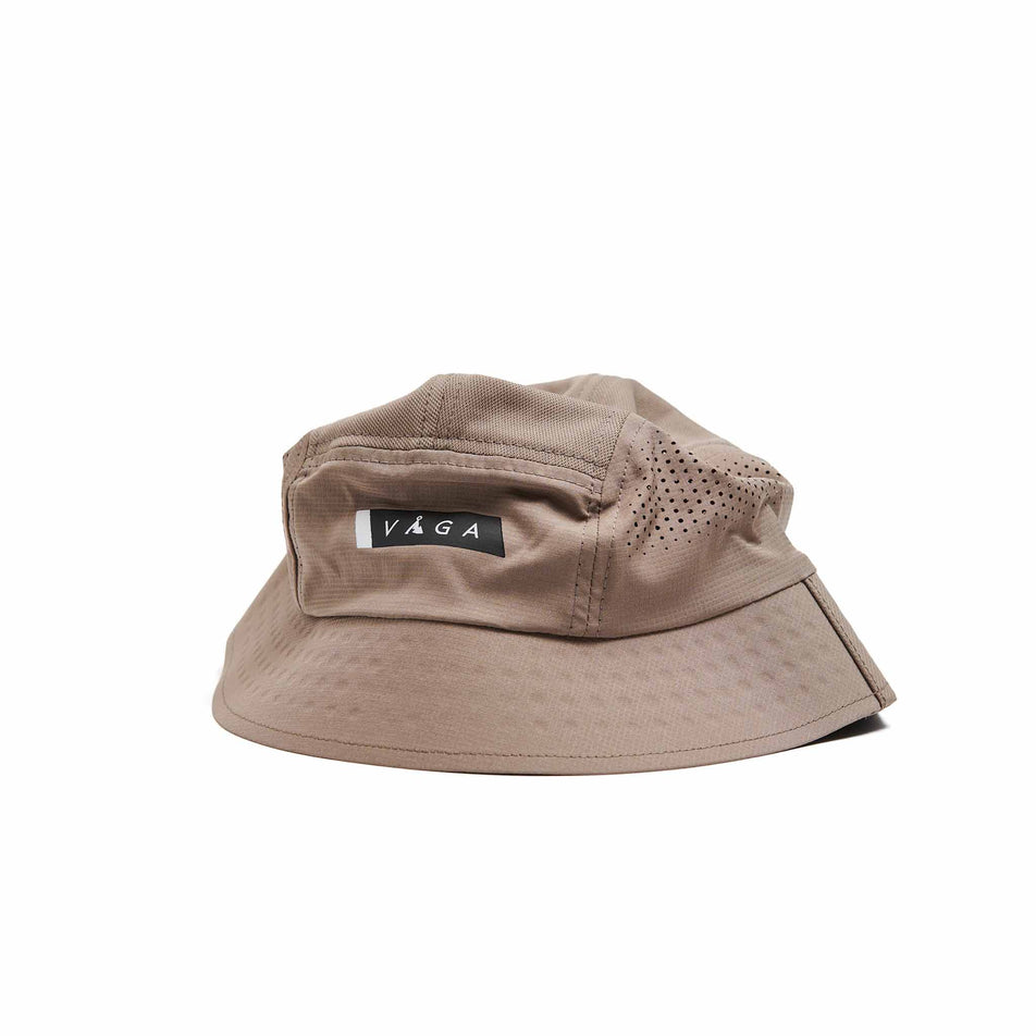 The front of a VÅGA Unisex Feather Bucket Hat in the Sand/Black colourway. (8595635306658)