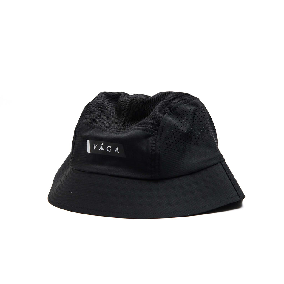 The front of a VÅGA Unisex Feather Bucket Hat in the Storm Black colourway. (8595630555298)