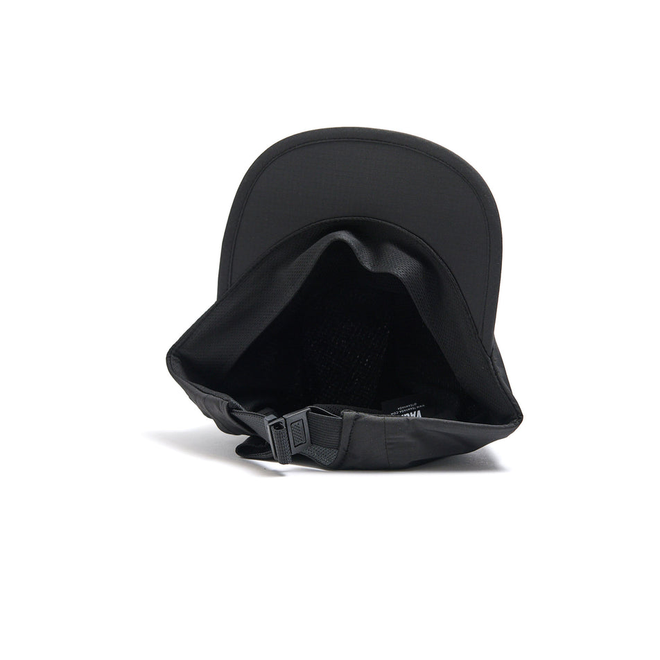 The underside of a VÅGA Unisex Fell Cap 2.0 in the Black colourway. (8596248428706)