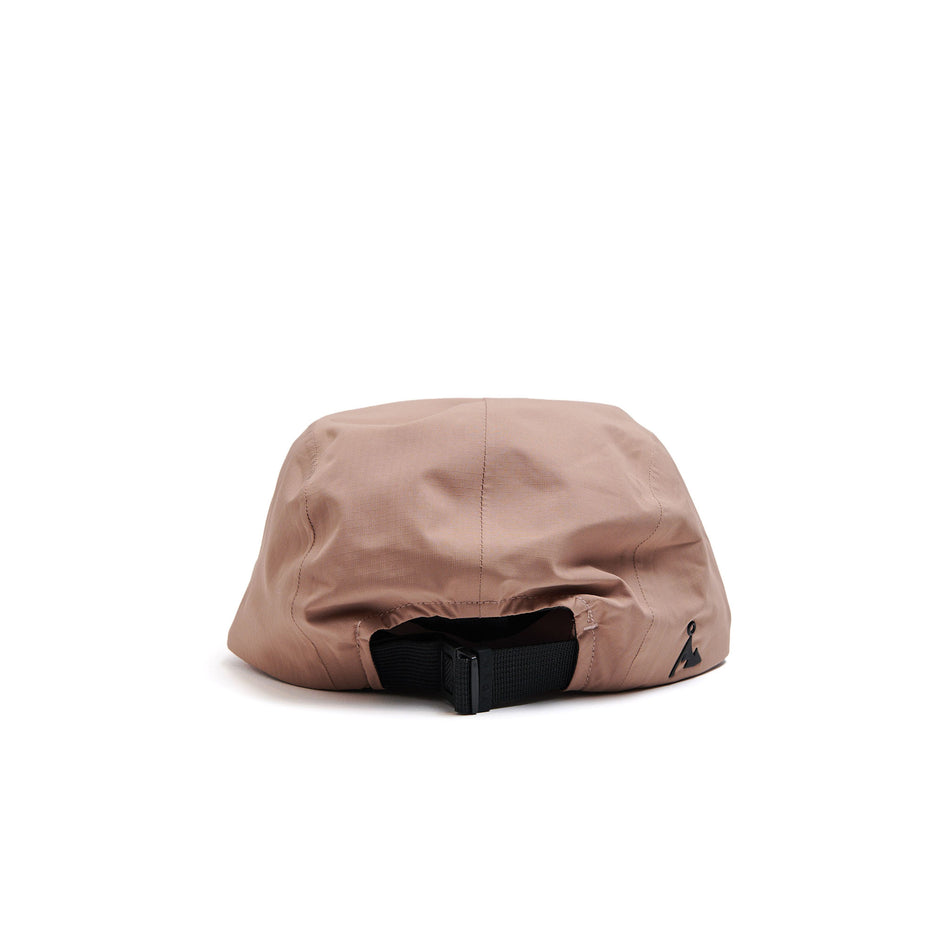 The back of a VÅGA Unisex Fell Cap 2.0 in the Dusty Pink colourway. (8596252459170)