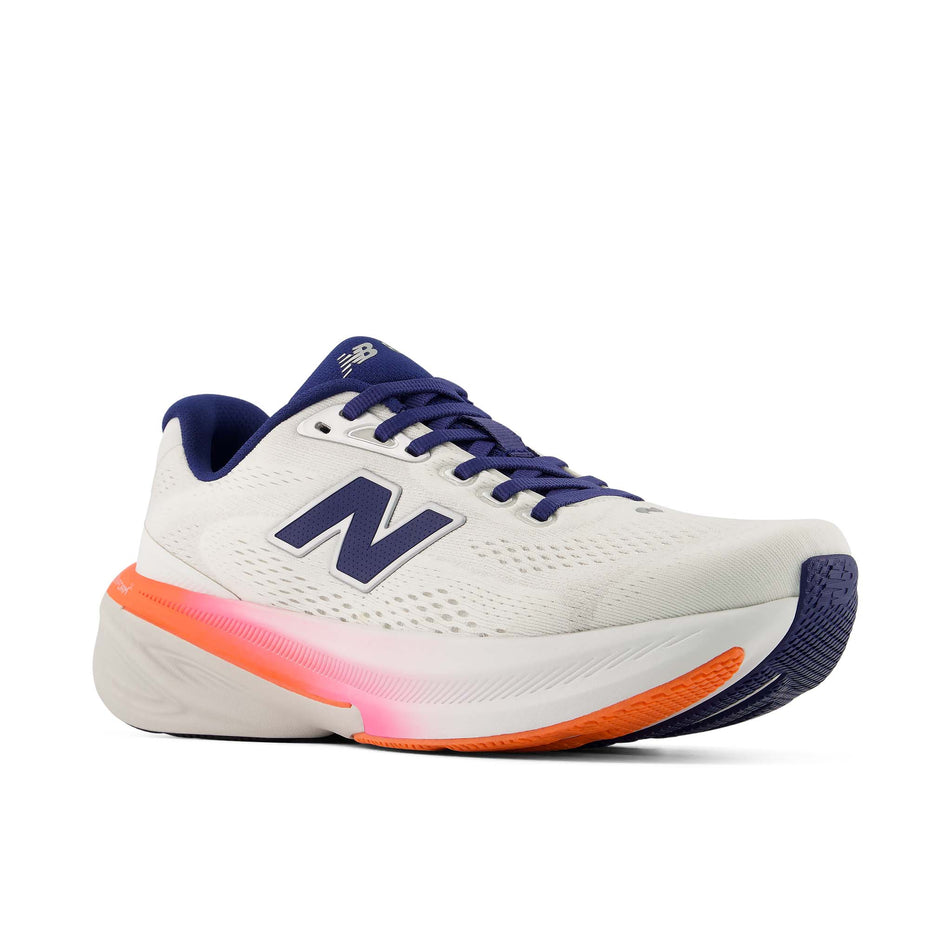 Lateral view of the right shoe from a pair of New Balance Women's Fresh Foam X 860 V15 Running Shoes in the Sea Salt/Blue Oyster colourway.