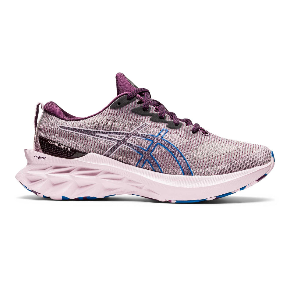 Lateral view of Asics | Women's Novablast 2 LE Running Shoes (7215162458274)