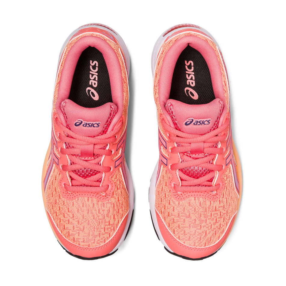 The uppers on a pair of kids' Asics Gel-Cumulus 24 GS Running Shoes (7711224496290)