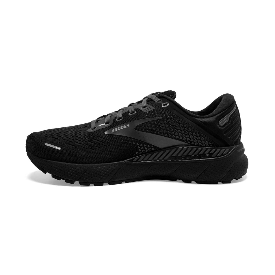 Medial view of men's brooks adrenaline gts 22 (7229887152290)