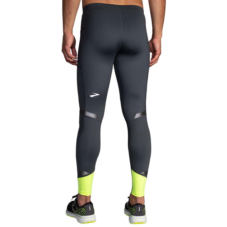 Back view of Brooks Men's Run Visible Tight in black (7599112880290)