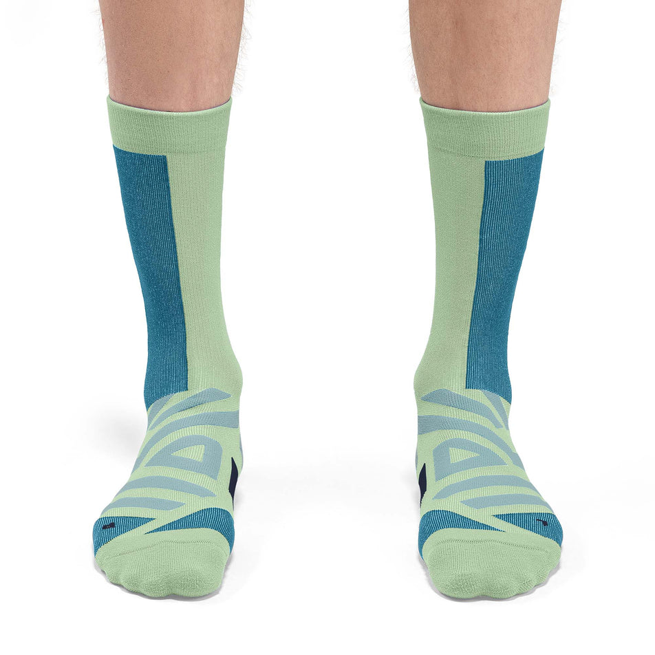 front view of on performance high sock (7520288833698)