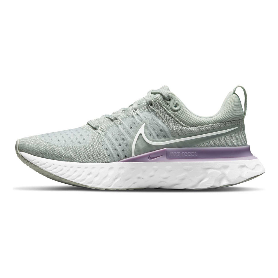 The left shoe from a pair of women's Nike React Infinity Run Flyknit 2 (6899757285538)