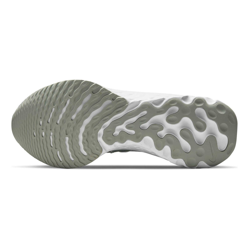 The full outsole on the left shoe from a pair of women's Nike React Infinity Run Flyknit 2 (6899757285538)