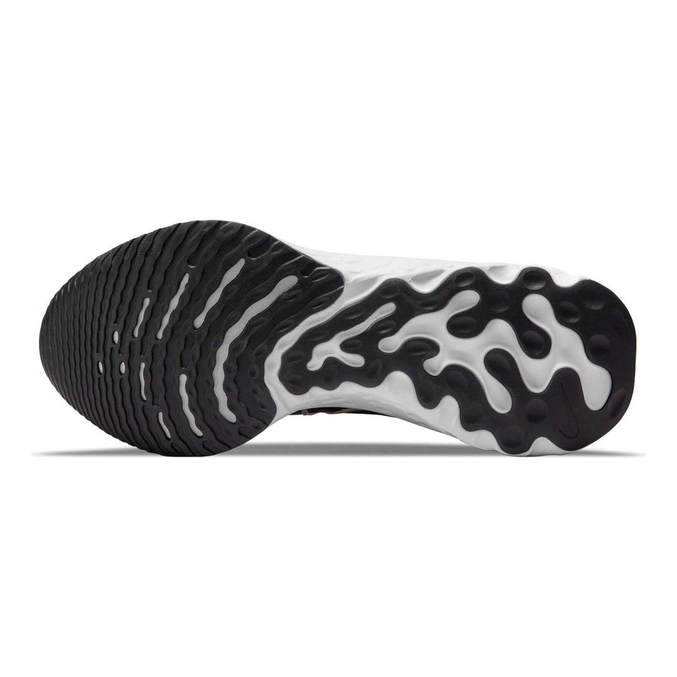 Outsole view of women's nike react infinity run flyknit 2 running shoes (6877851451554)