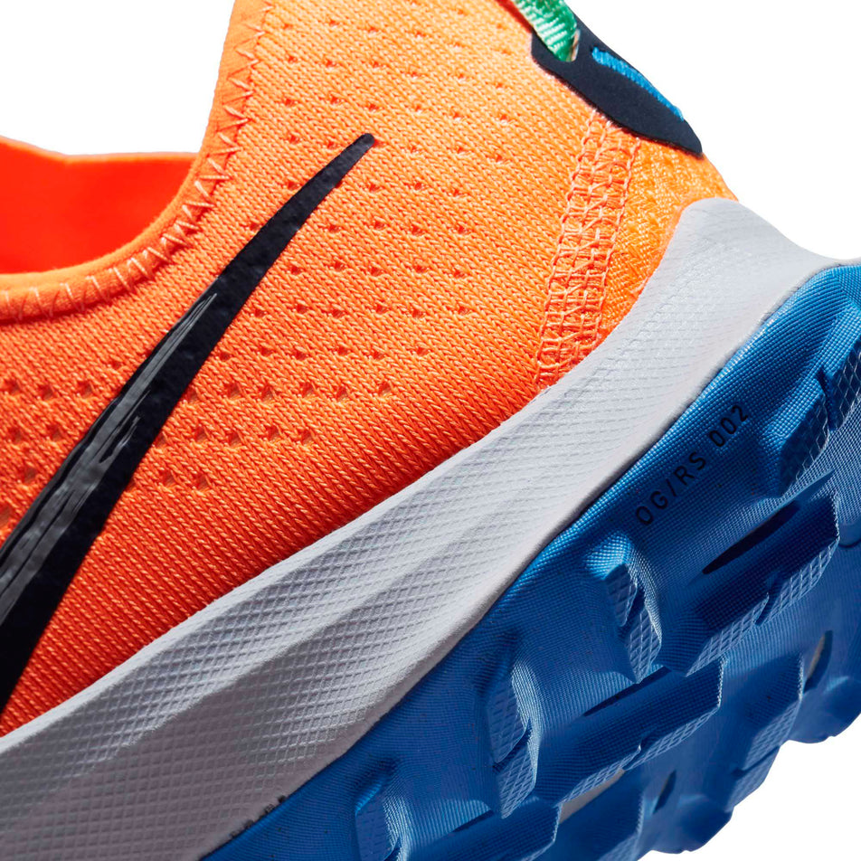 Midsole view of men's nike air zoom terra kiger 7 running shoes (6875763933346)