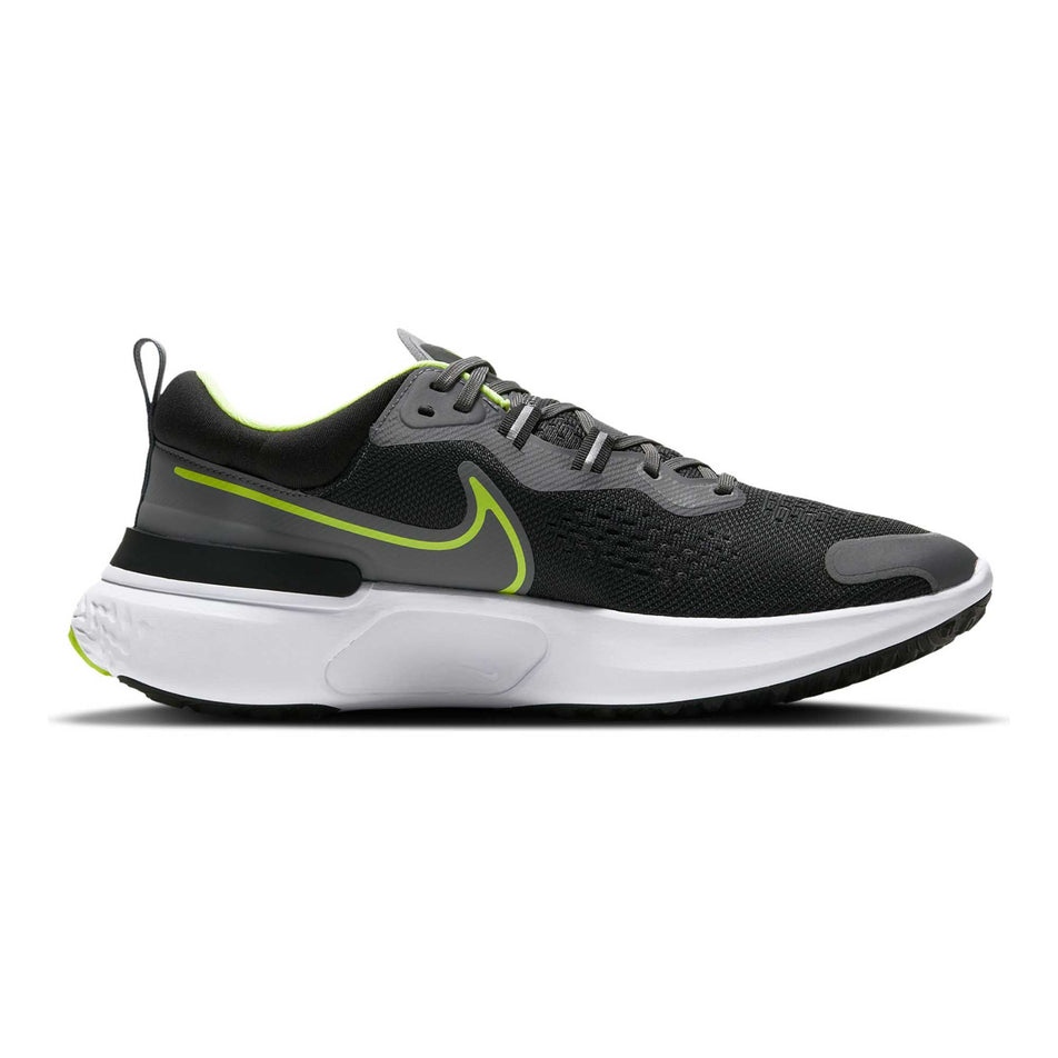 Medial side of the left shoe from a pair of men's Nike React Miler 2 (6899681722530)