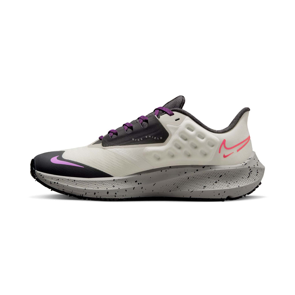 Right shoe medial view of Nike Women's Air Zoom Pegasus 39 Shield Running Shoes in white. (7671459676322)