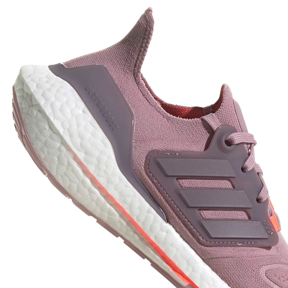 Midsole view of women's adidas ultraboost 22 running shoes (7280406593698)