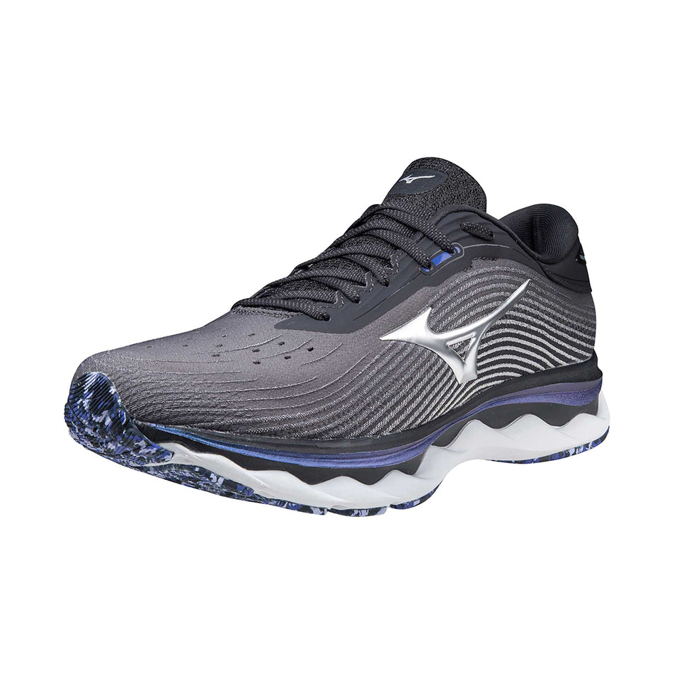 Anterior view of men's mizuno wave sky 5 running shoes (6882949726370)