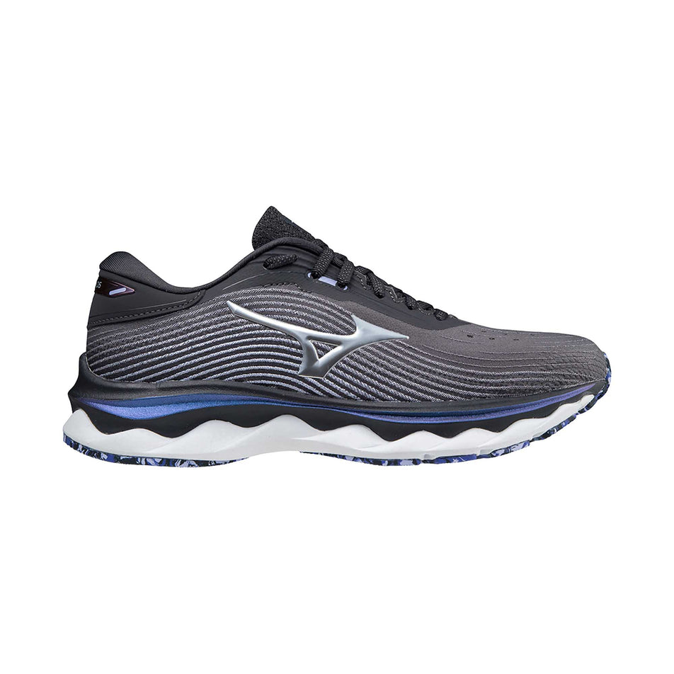 Lateral view of women's mizuno wave sky 5 running shoes (6883010085026)