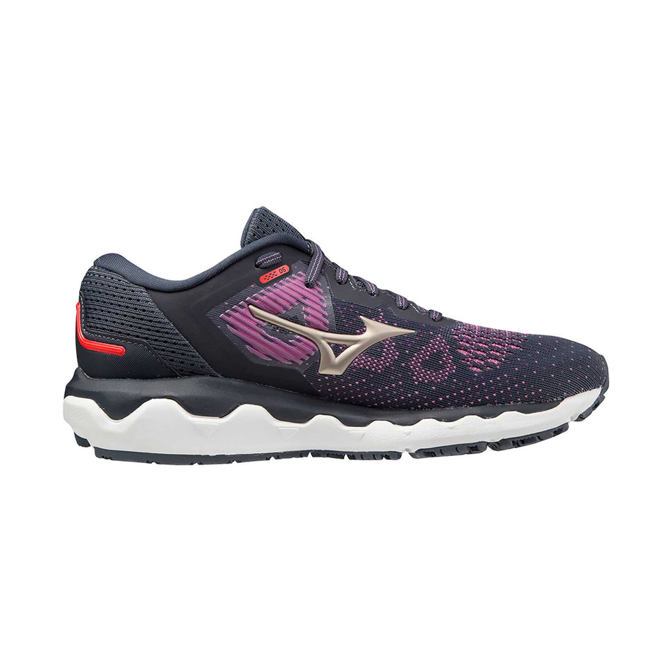 Medial side of the left shoe from a pair of women's Mizuno Wave Horizon 5 (6897435246754)