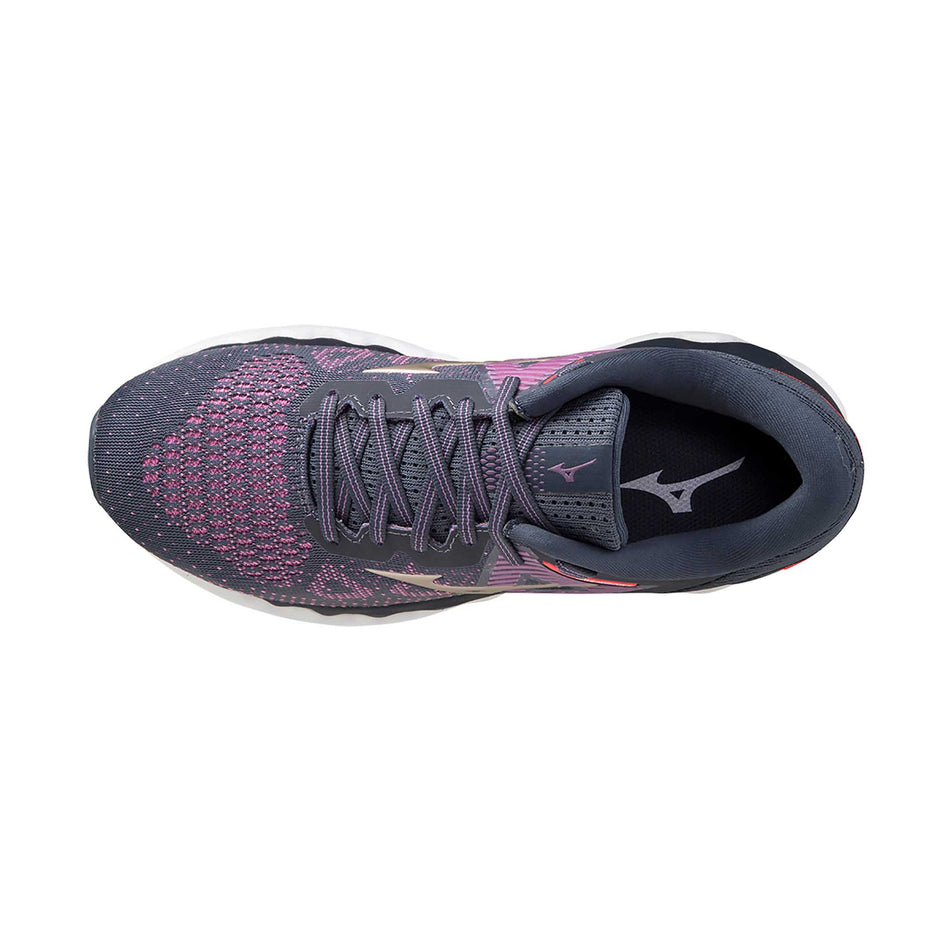 The upper and lace area on the left shoe from a pair of women's Mizuno Wave Horizon 5 (6897435246754)
