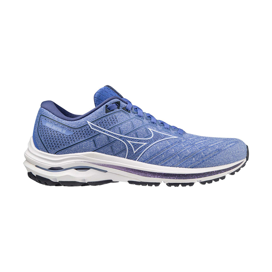 Lateral view of women's mizuno wave inspire 18 running shoes in blue (7511283171490)