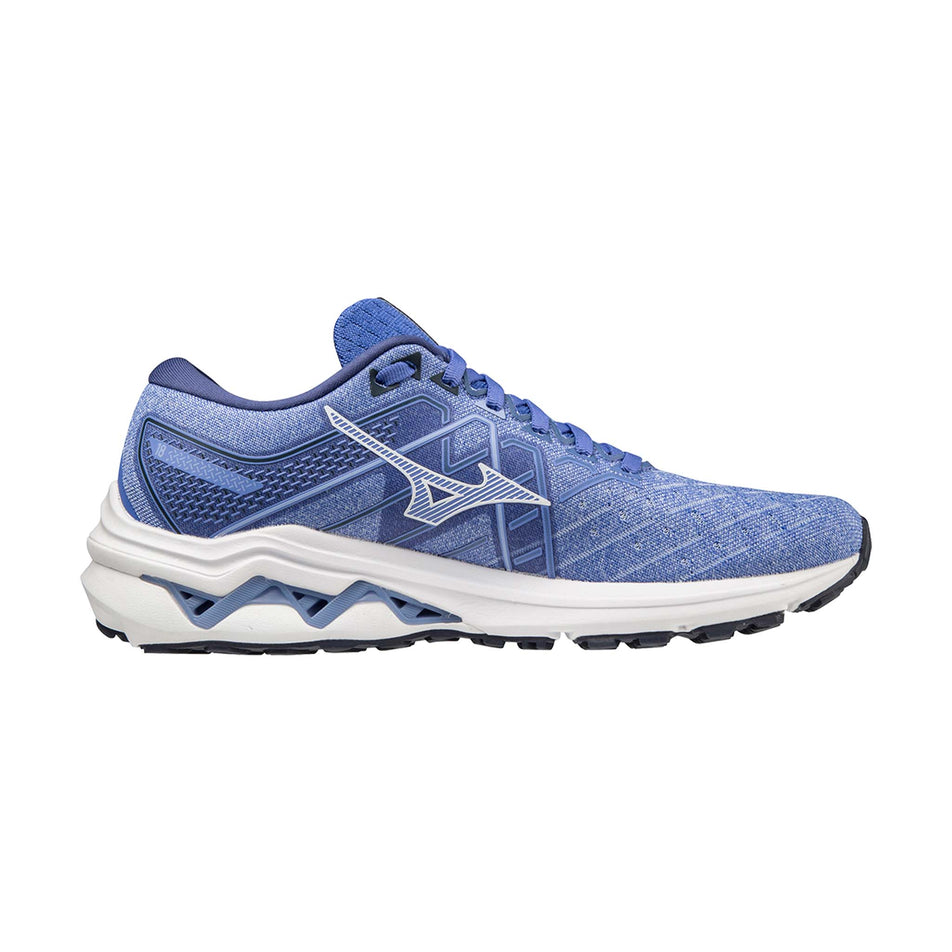 Medial view of women's mizuno wave inspire 18 running shoes in blue (7511283171490)